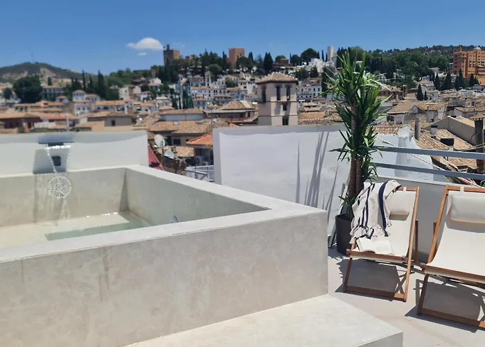 Navas 402 Ático&Pool Alhambra views